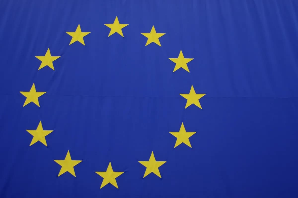 Trump hotar lämna NATO när spänningarna ökar