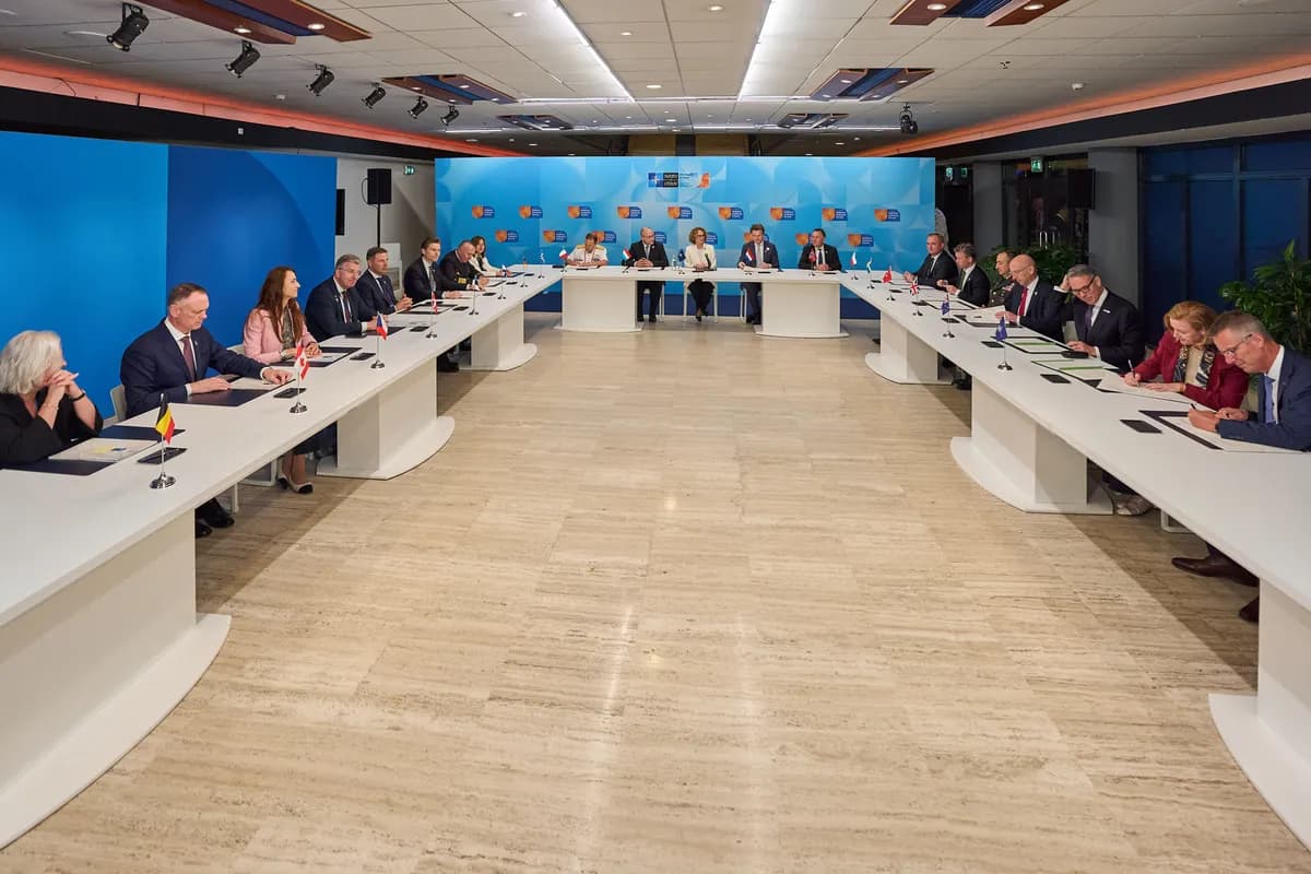 Trump lanserar 'Shield of Americas'-koalition, lovar militär aktion