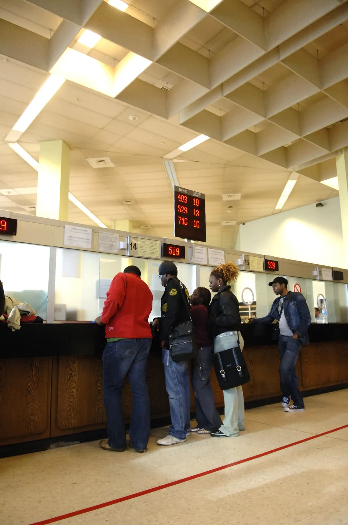 UK Immigration Reforms Face Backlash Over Retrospective Impact