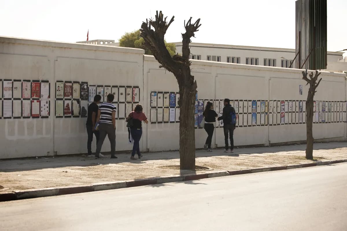 Franska kommunalval: Vänstern vinner städer, högerpopulister framåt, nya regler