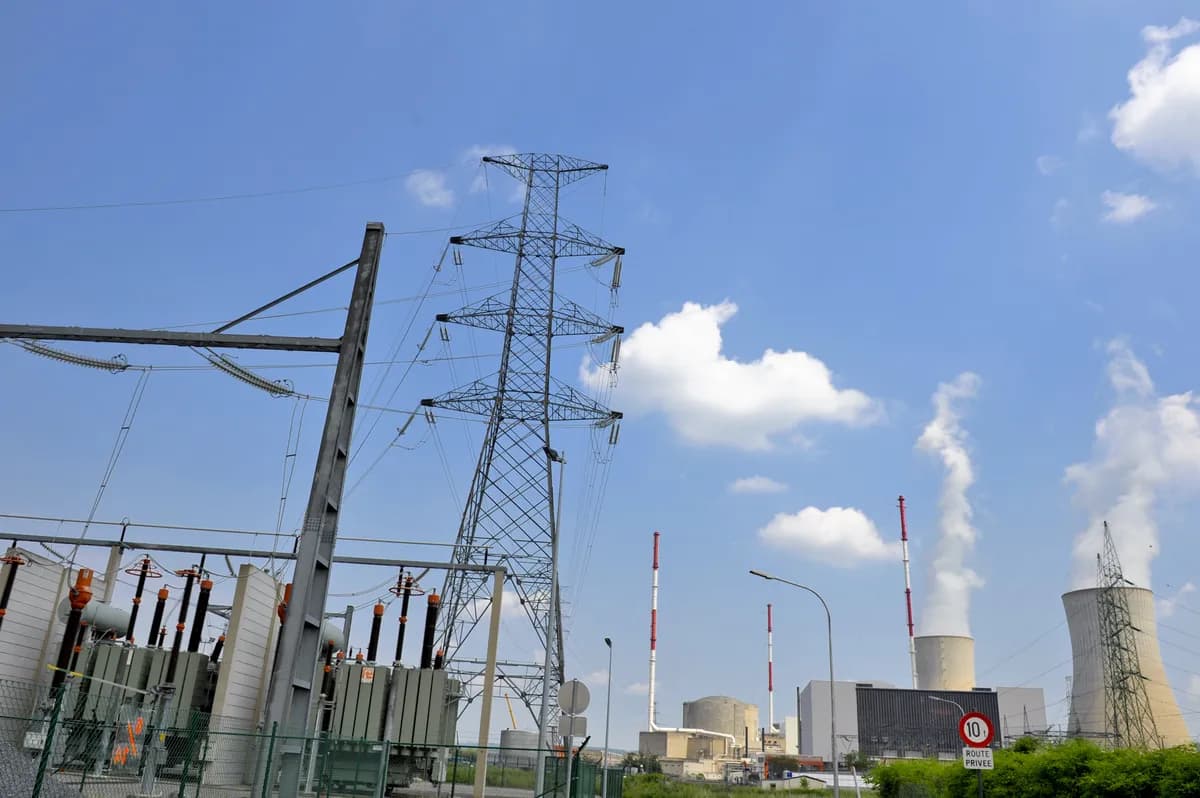 USA-Irans spänningar över uran och Hormuzsundets öppnande