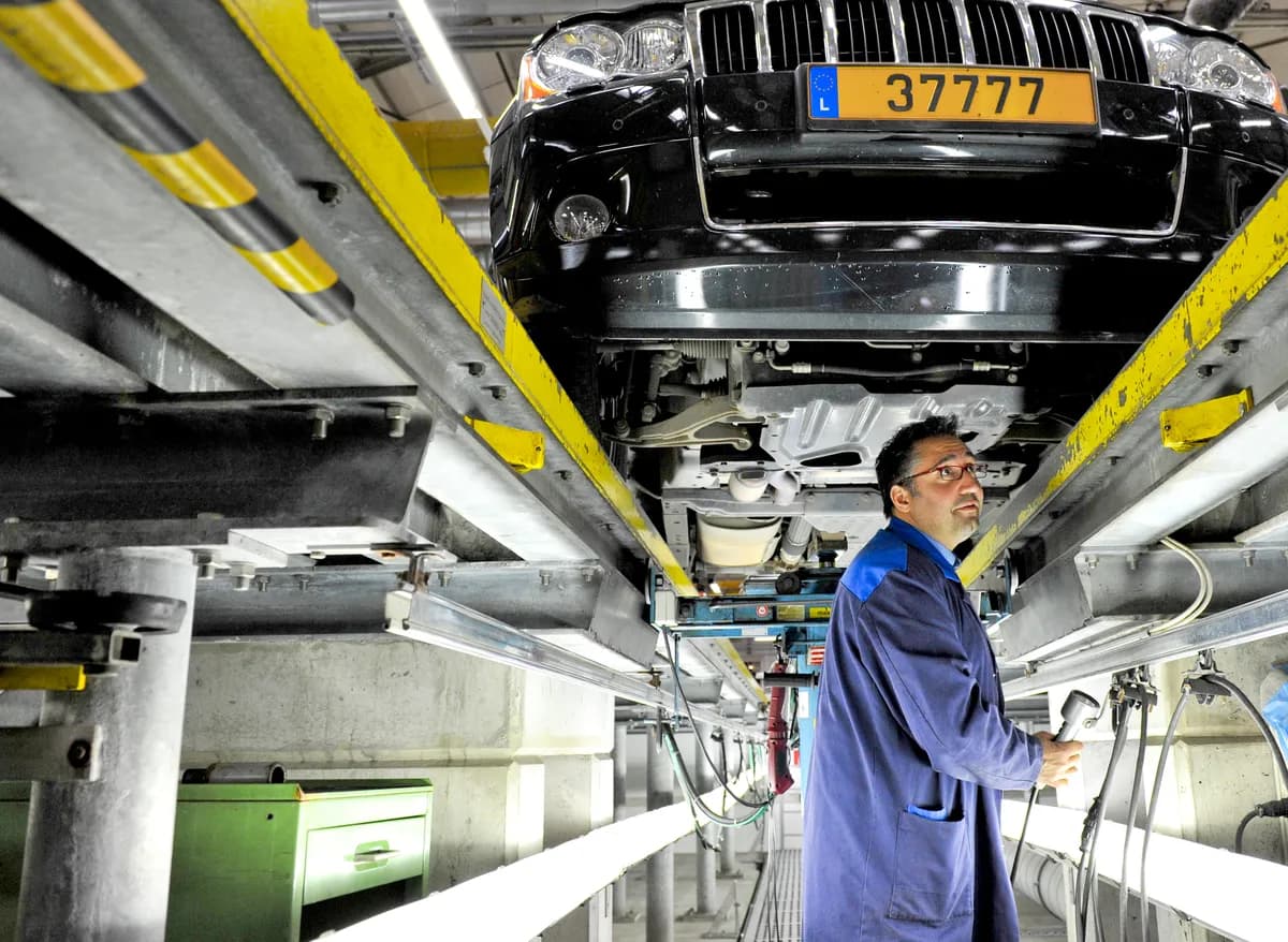 Däckbyte med piggar närmar sig utan brådska i Piteå