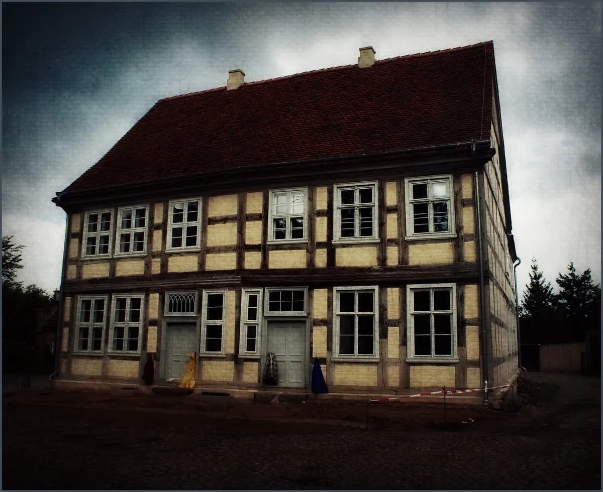 Socialdemokratledaren besöker träindustrin mitt i branschens utmaningar