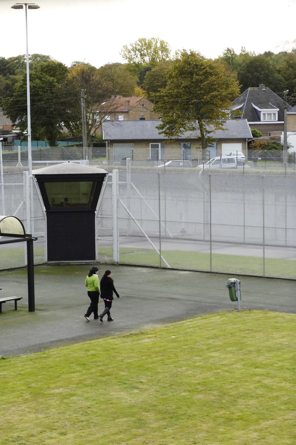 Parolenämnden beviljar frigivning till mördare trots familjens invändningar