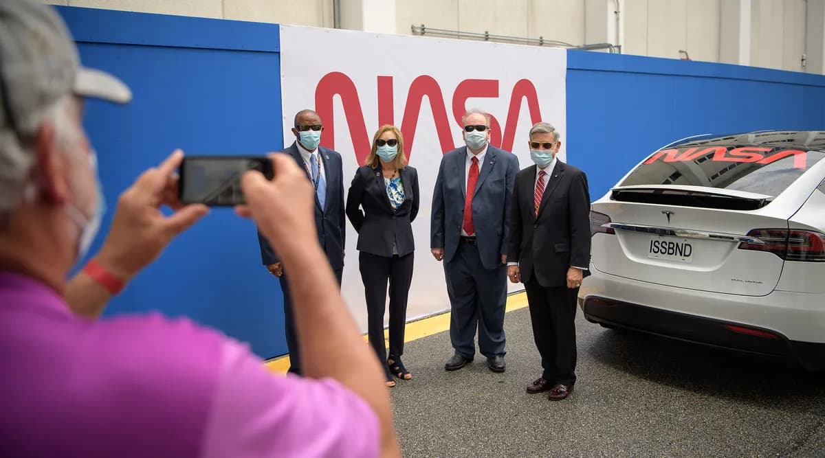 SpaceX förbereder historiskt börsintroduktion, kan bli största aktiepremiären