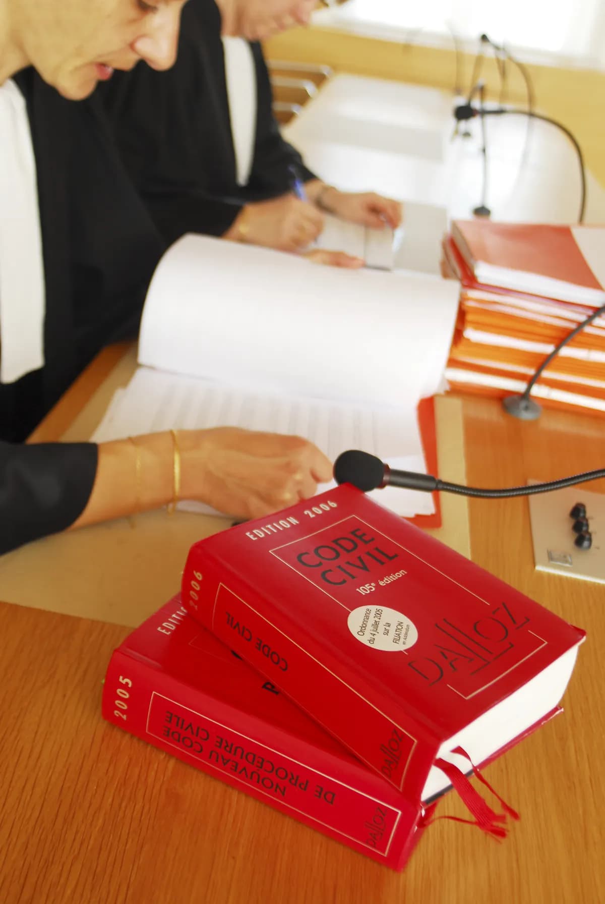 Demokrater lägger fram riksrättsåtal över hot mot Iran