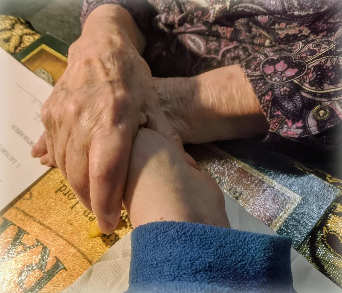 Jay Slaters mor berättar om obeveklig trakasserier efter sonens död