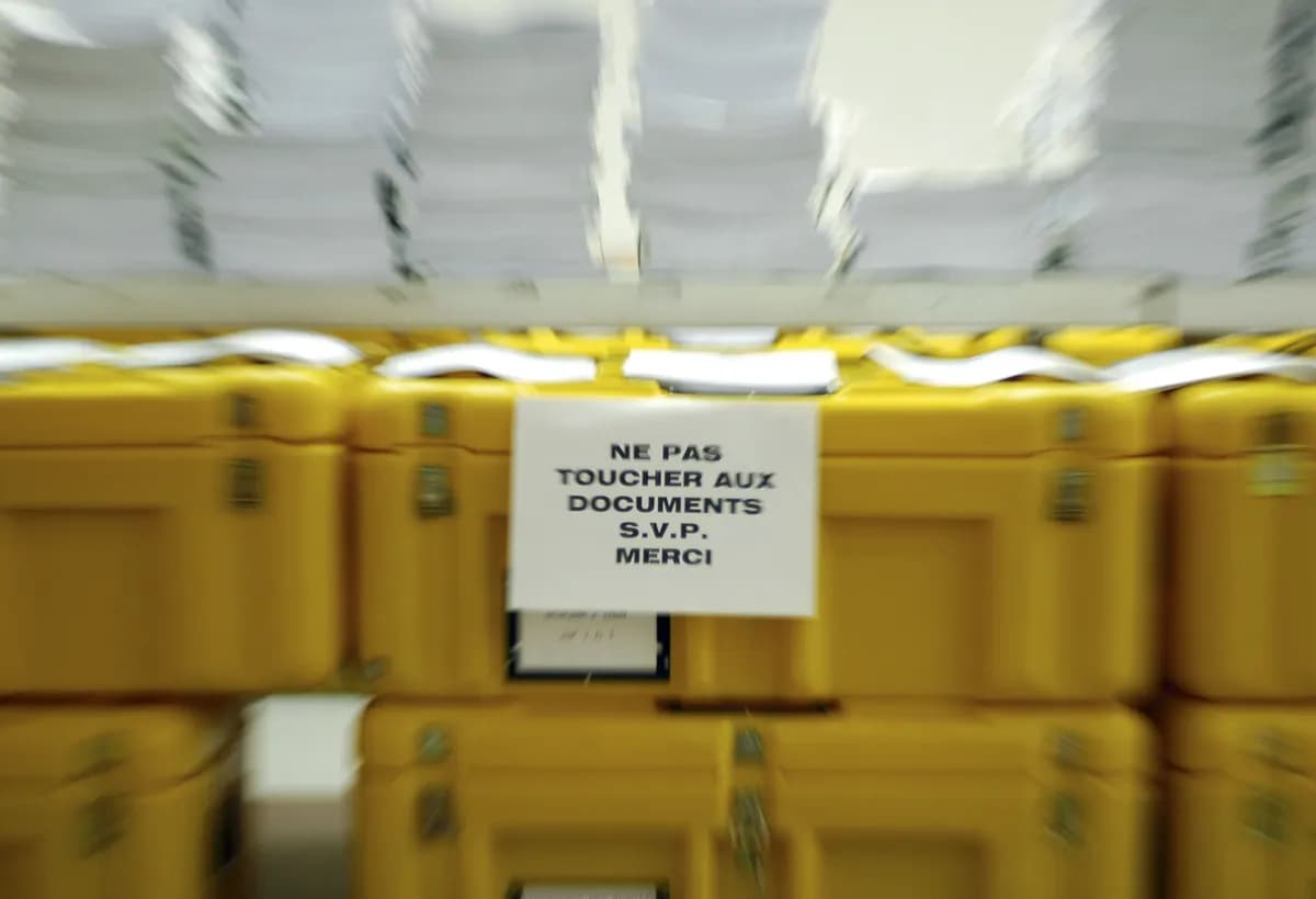 Trumps budget för 2027 ökar försvaret, skär i program och möter motstånd i