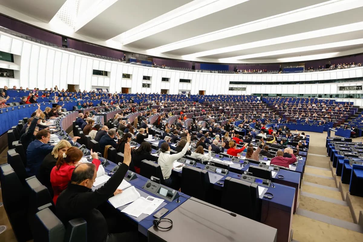 Meloni öppnar evenemang i Rom som firar 80 år av kvinnlig rösträtt