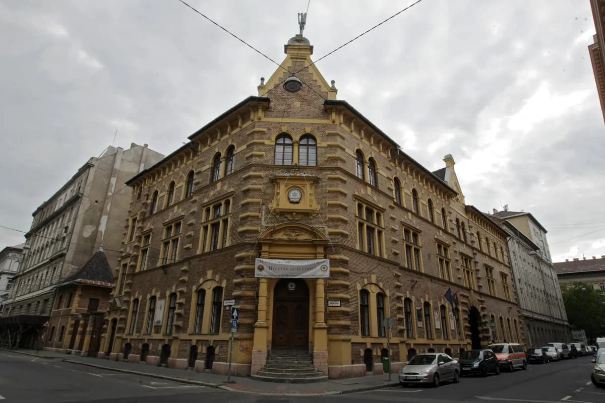 Rättsläkare kritiserar responsen vid tonårsfotbollsspelares hjärtdöd