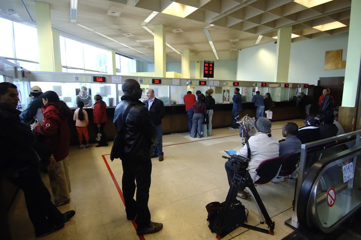 Spanien meddelar migrantamnest för att legalisera papperslösa invandrare