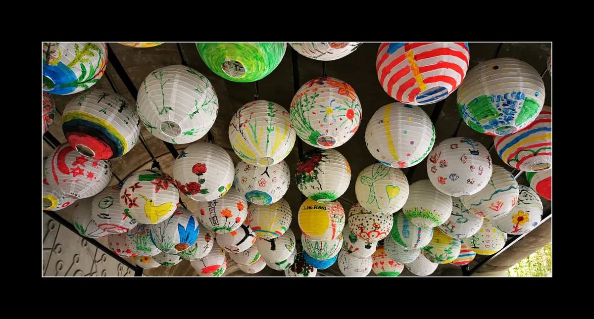 Postkodlotteriet flyttar Grannyra-firandet – väcker protester