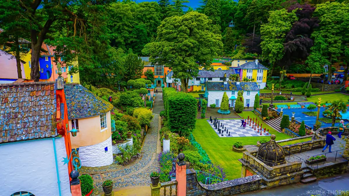 King Charles och David Beckham samarbetar om Chelsea Flower Show-trädgård