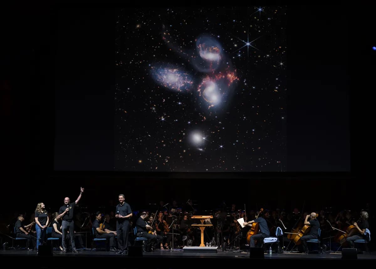 Bo Kaspers Orkester firar 35 år med premiär av scenföreställningen 'Il