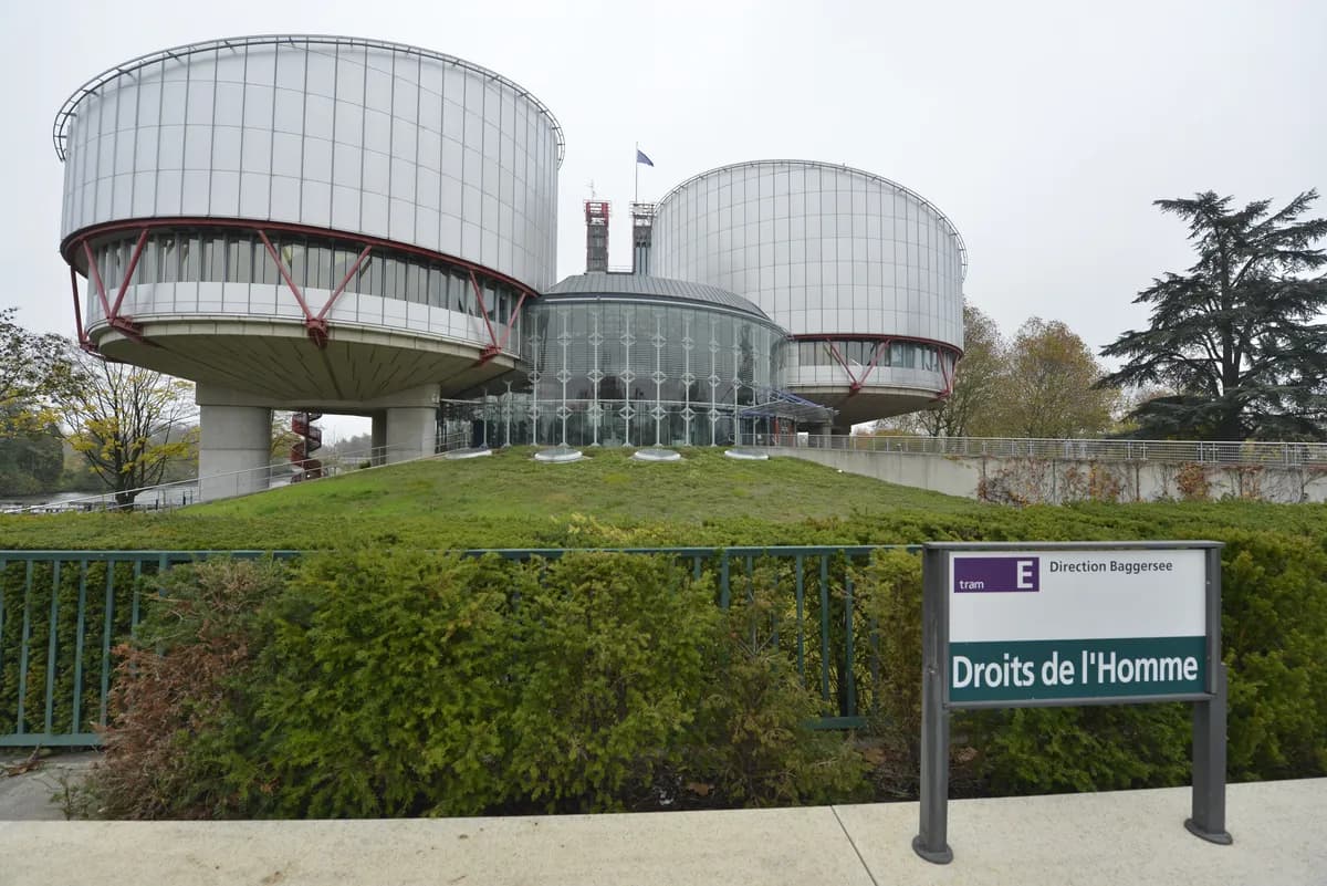 Brittiska myndigheter bryter mot Högsta domstolens beslut om kvinnors utrymmen