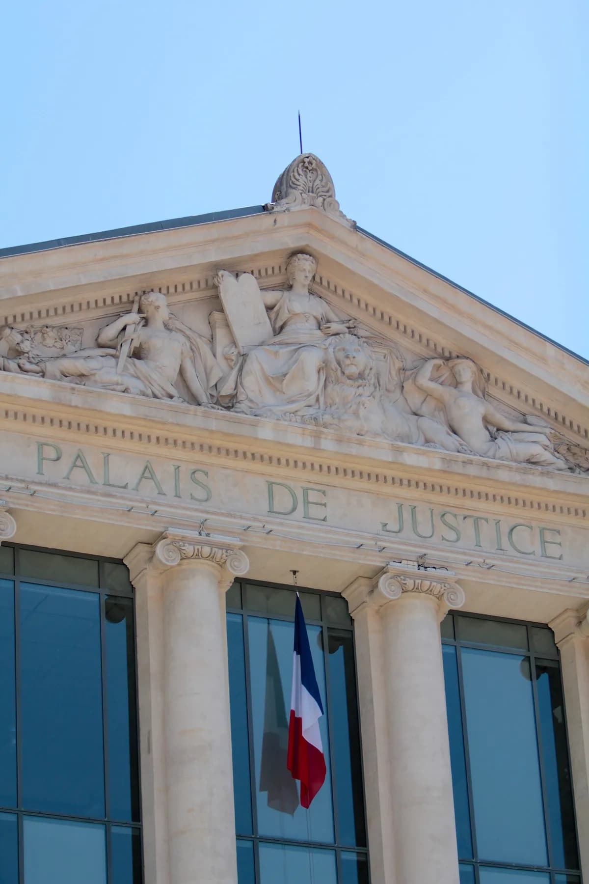 Tidigare SNP-rådsledare dömd för sexuella övergrepp, offer anklagar för mörkläggning