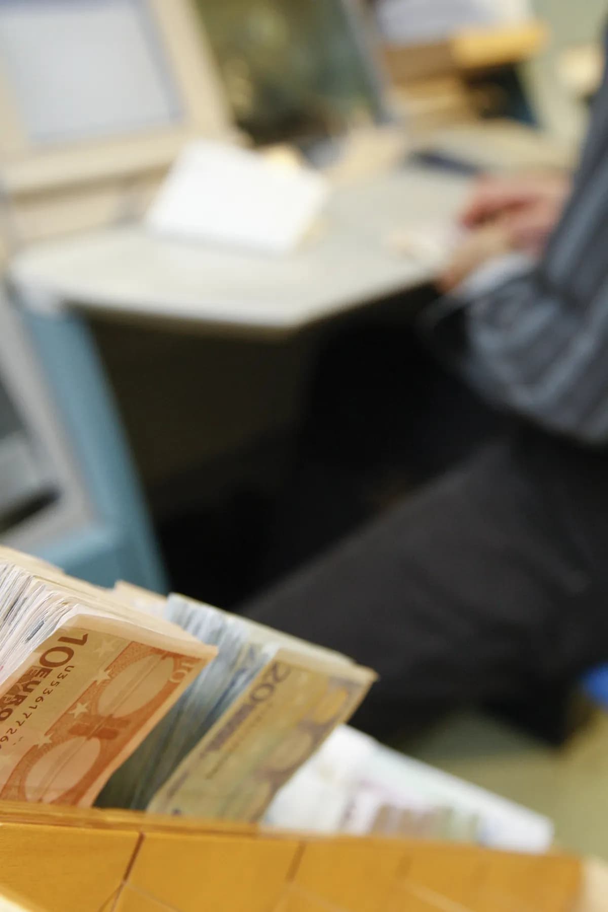 Sverige och Storbritannien drabbade av bankavbrott, störningar i betalningar