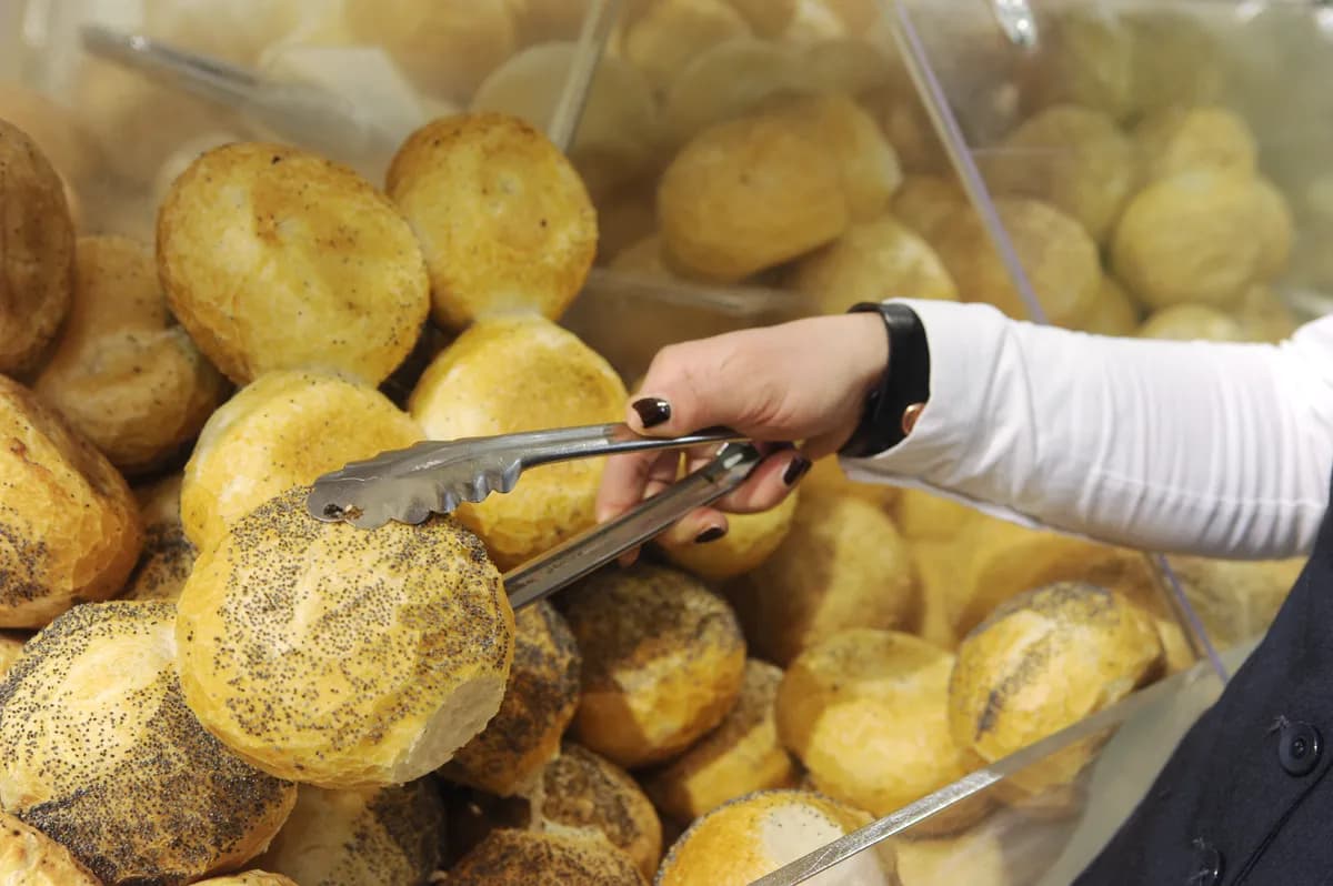 Cakes By Rebecca antyder ny butik i Glasgow vid Barras Market