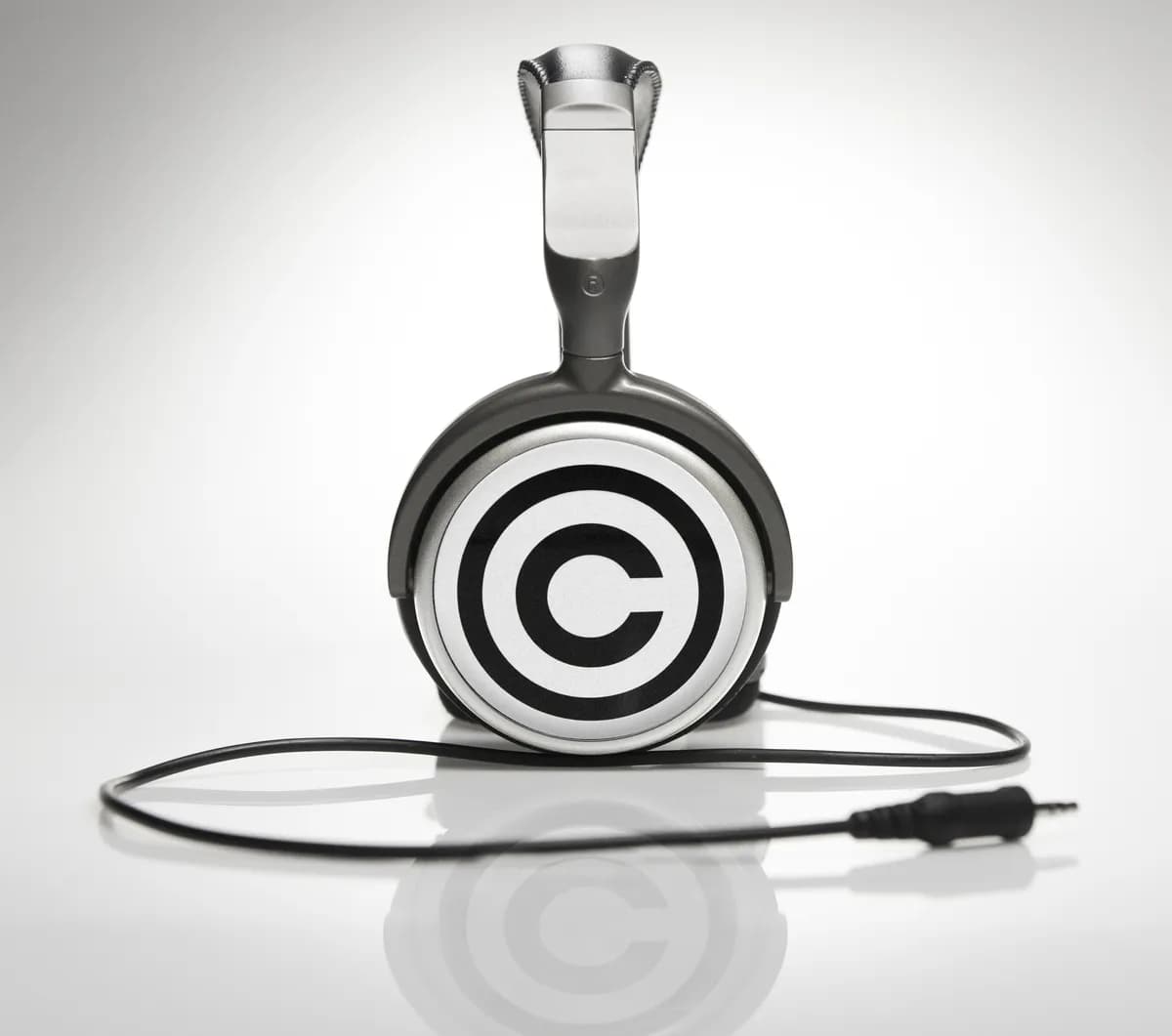 EU-parlamentets utskott antog förslag om förenkling av AI-lagen